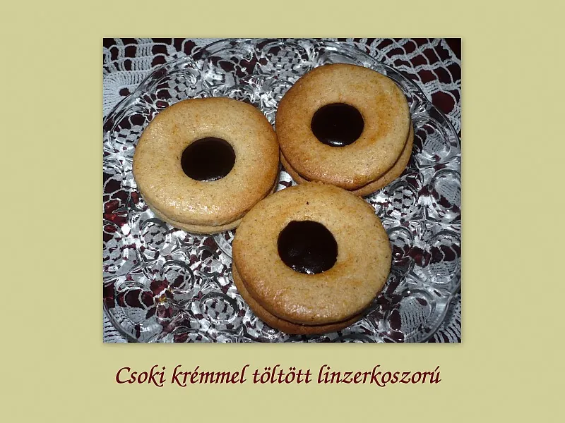 Csoki krémmel töltött linzerkoszorú