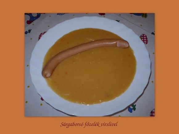 Sárgaborsó főzelék virslivel